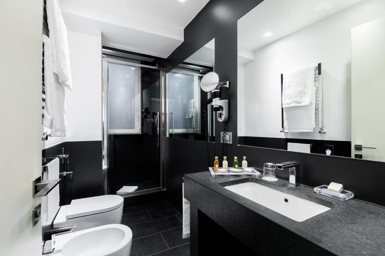 Hotel Mancino 12 Rome Bagian luar foto