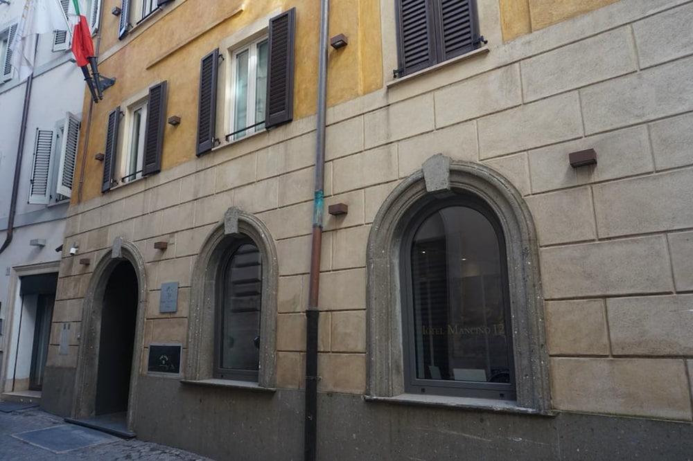Hotel Mancino 12 Rome Bagian luar foto